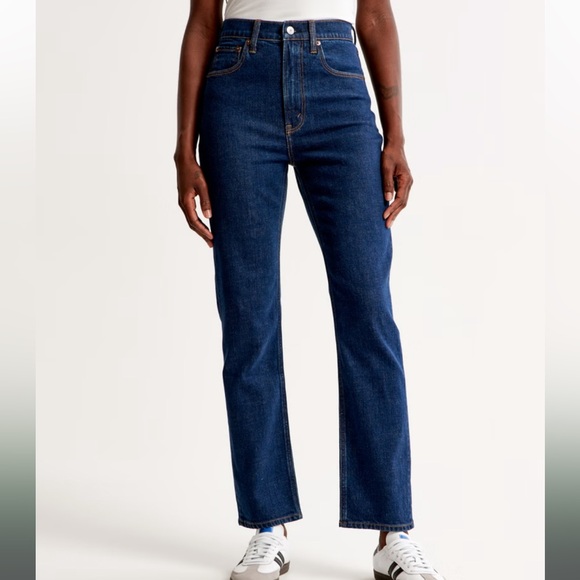 Abercrombie & Fitch The Ankle Straight Ultra High Rise - Picture 4 of 4